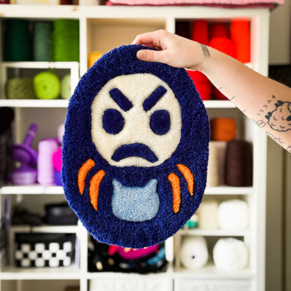 NEKO DARUMA